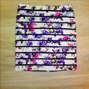 White House Black Market floral pencil skirt